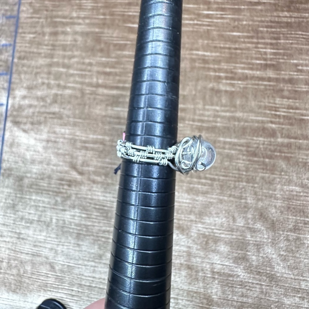 Glass Wire wrap ring size 10 - Picture 4 of 8